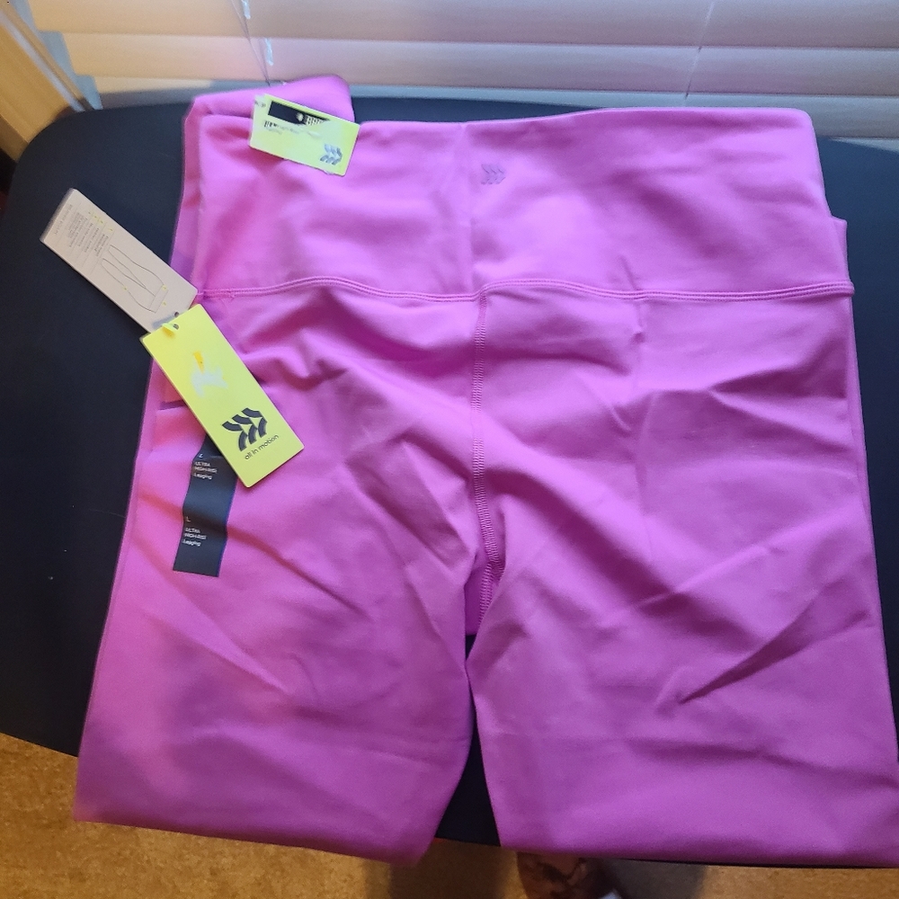 All in Motion leggings Large
